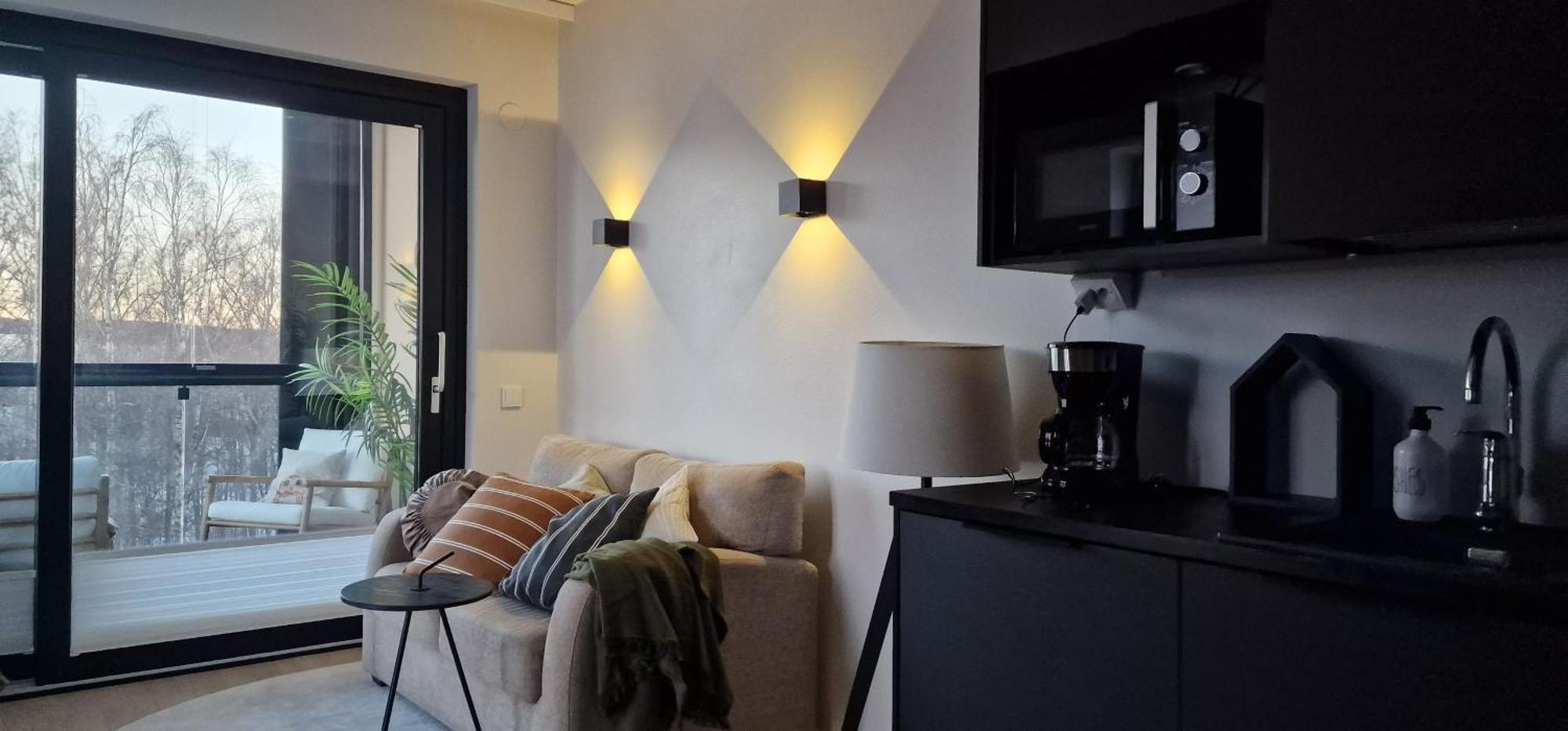 Modern Apartment Near Tampereen Messukeskus, With Own Private And Free Parking Buitenkant foto